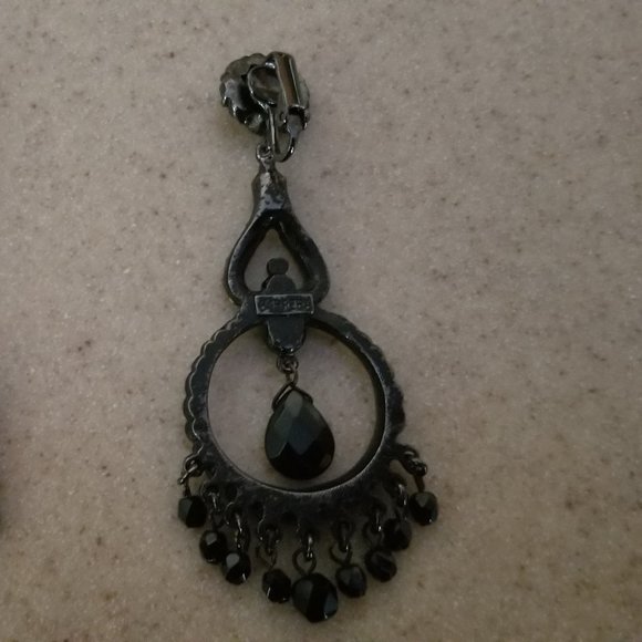 VINTAGE STATEMENT JOSE & MARIA BARRERA BLACK CRYSTAL DANGLE CHANDELIER EARRINGS - Picture 11 of 12